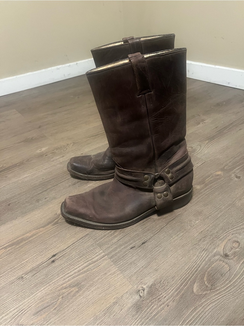 Harness boots